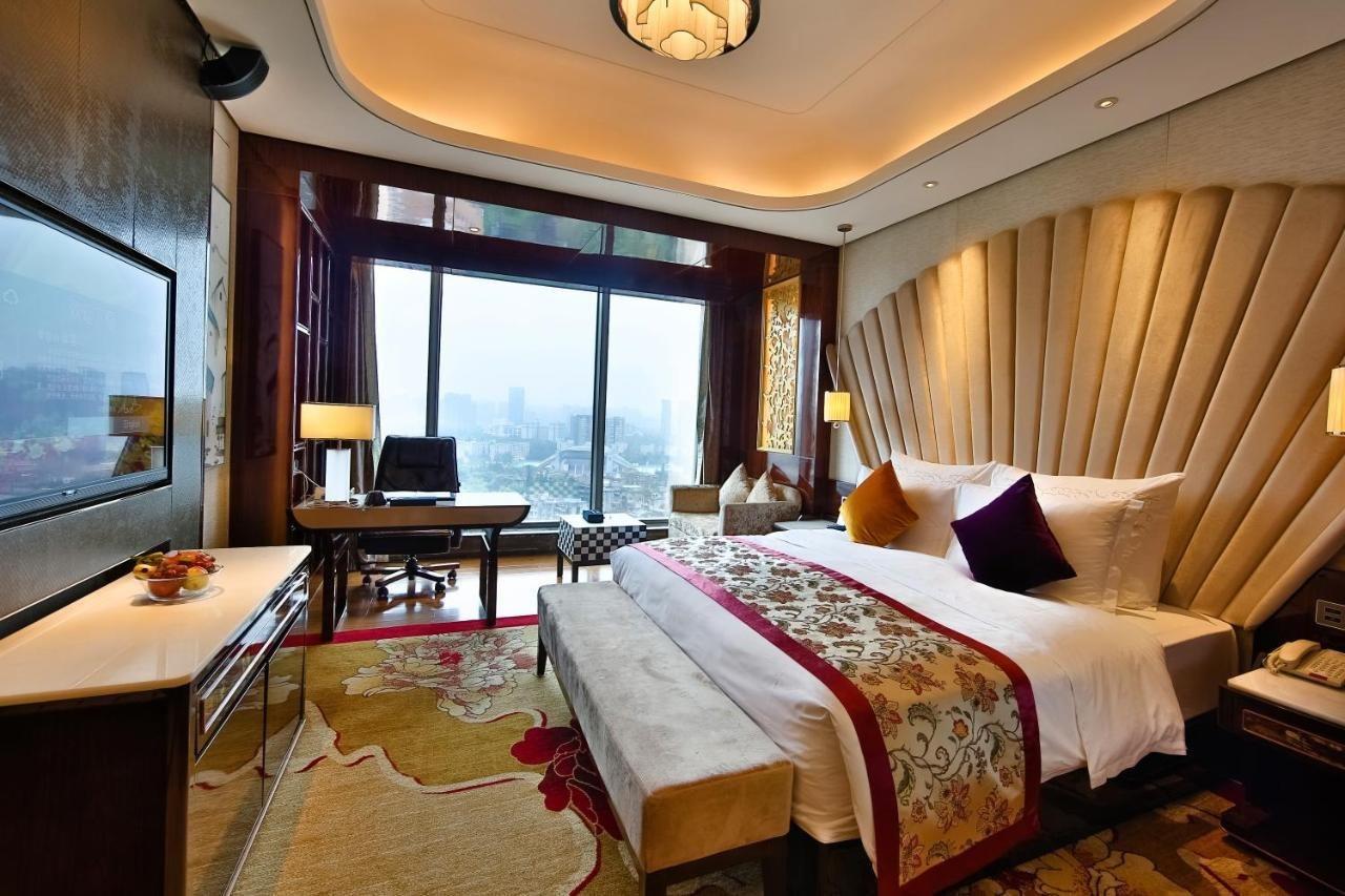 Chengdu Cynn Hotel Buitenkant foto