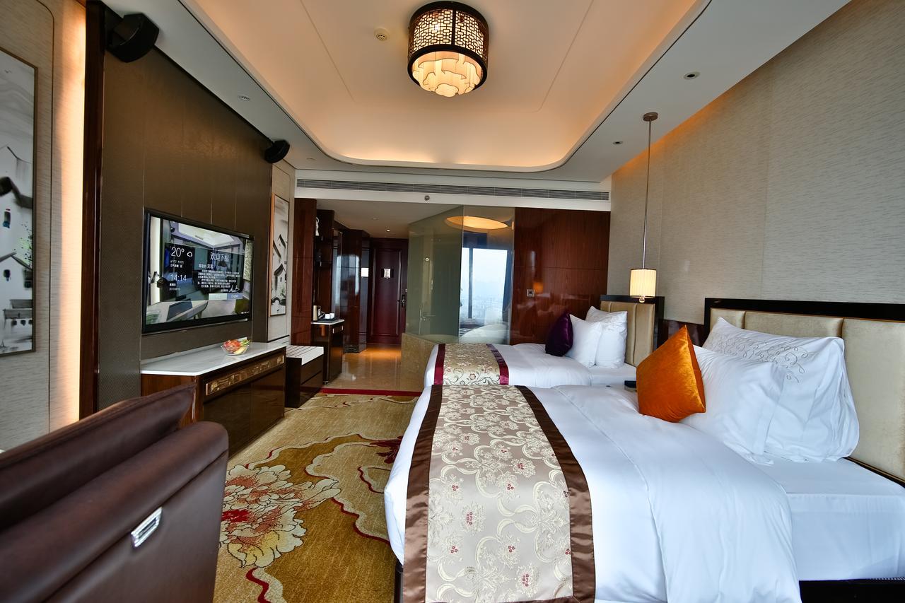 Chengdu Cynn Hotel Buitenkant foto